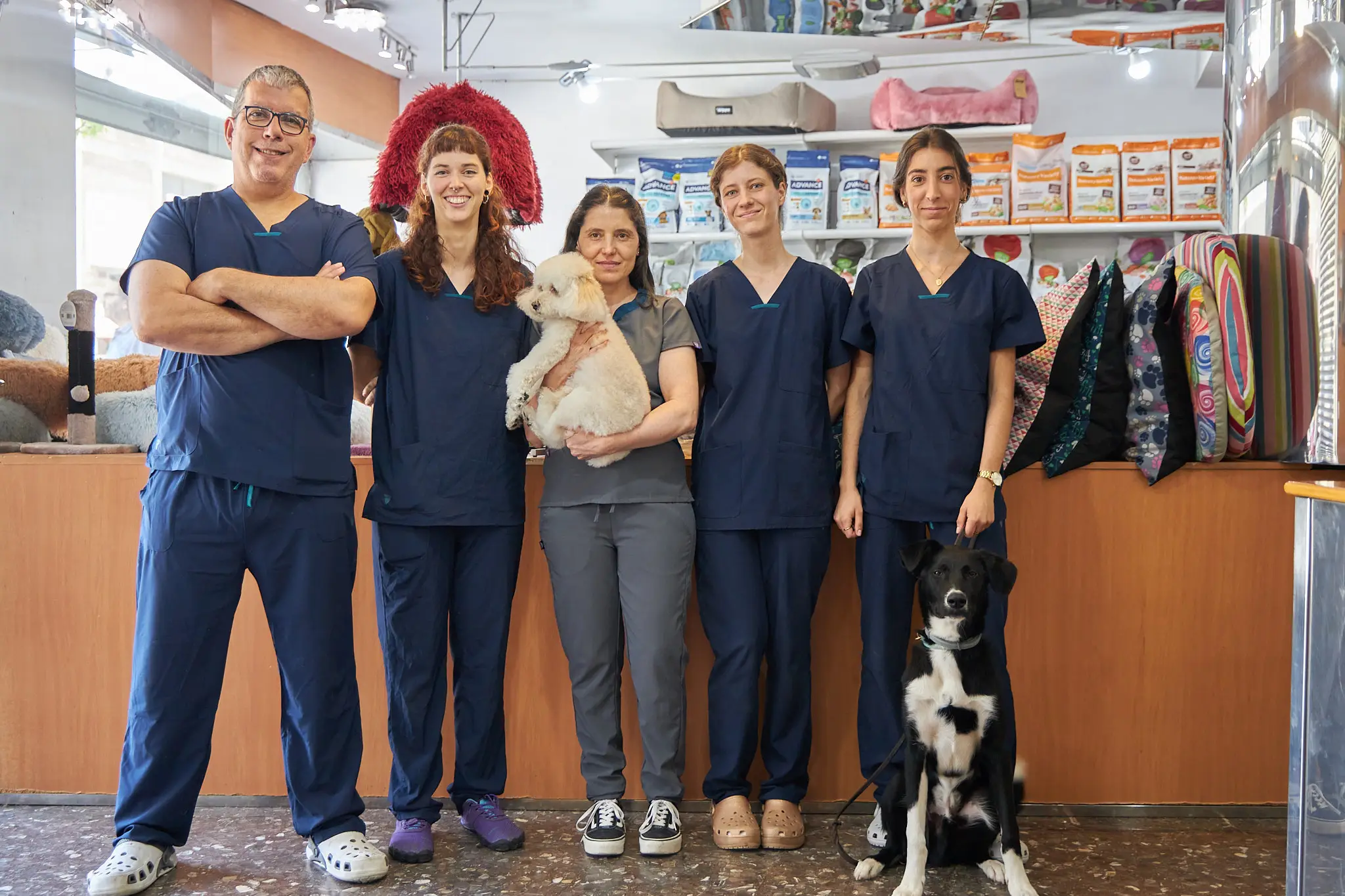 elsllops-clinica-veterinaria-castelldefels-equipo